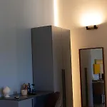 Oda ve Kahvaltı I Secolari